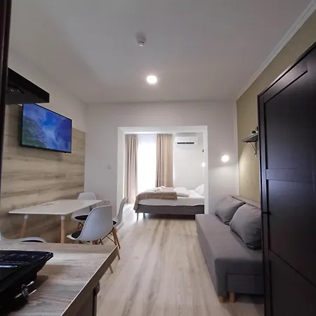 Good Place Апартаменты *